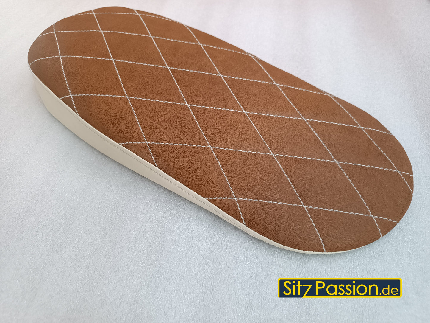 Sitzbank braun mit abgesteppter Naht in beige - abgeflacht - Simson Schwalbe KR51