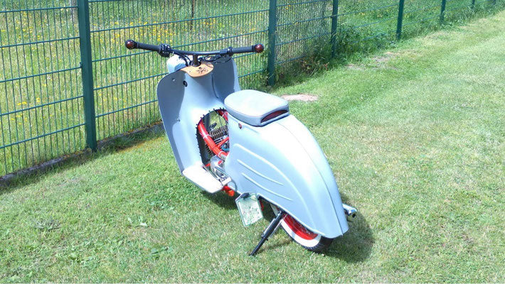 Sitzbank braun mit integrierter Rücklichthalterung - Simson Schwalbe KR51