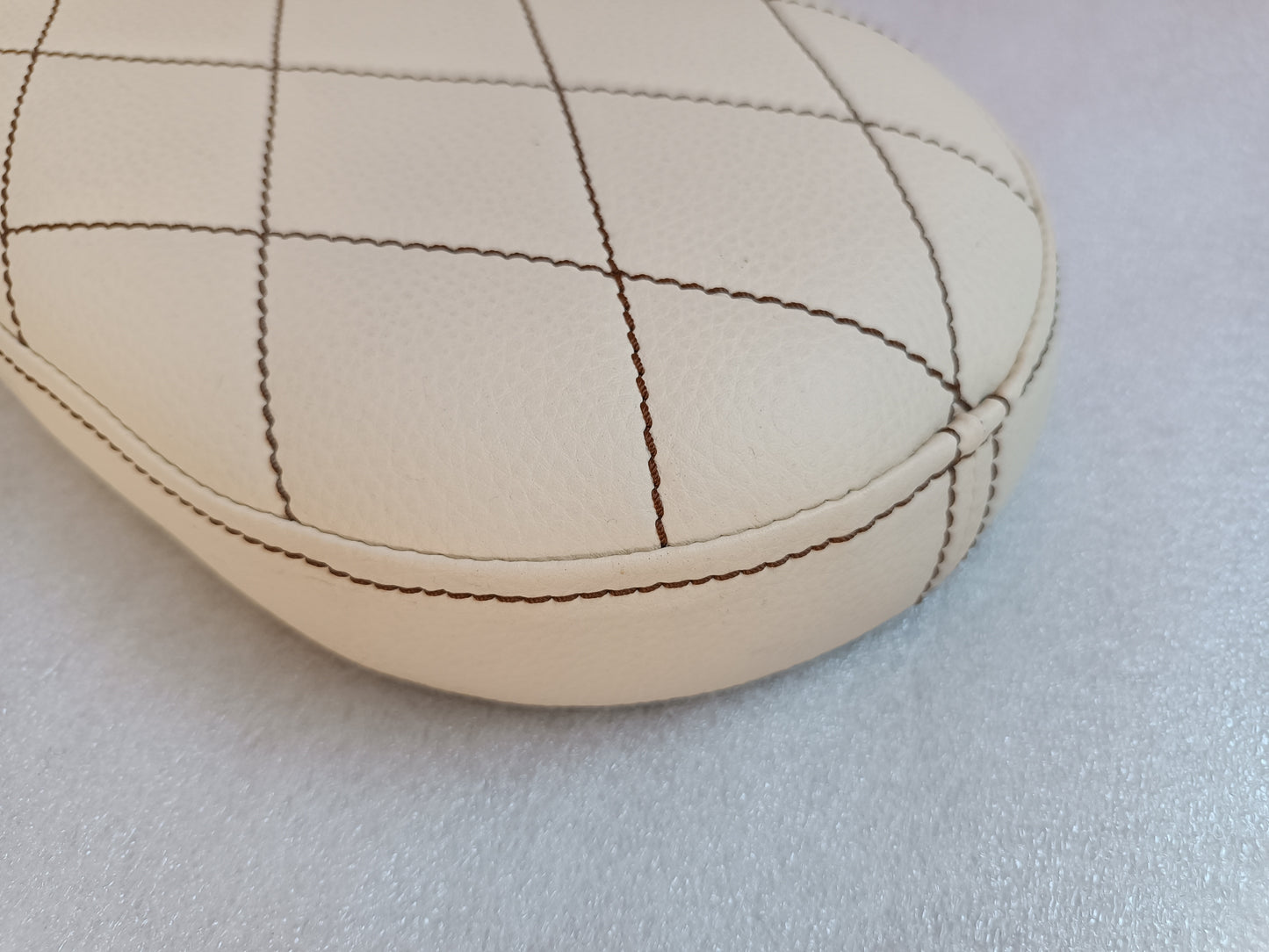 Sitzbank beige mit abgesteppter Naht in braun - Simson Schwalbe